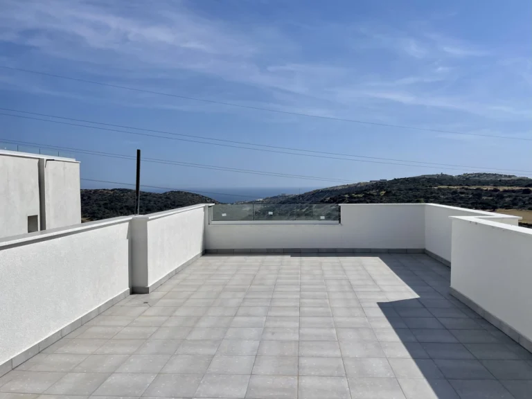 3 Bedroom House for Sale in Parekklisia, Limassol District