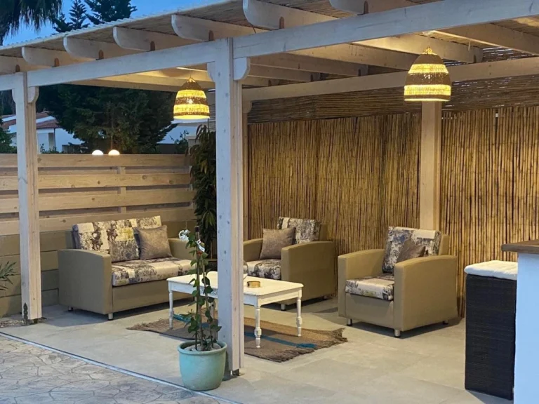 3 Bedroom House for Sale in Meneou, Larnaca District