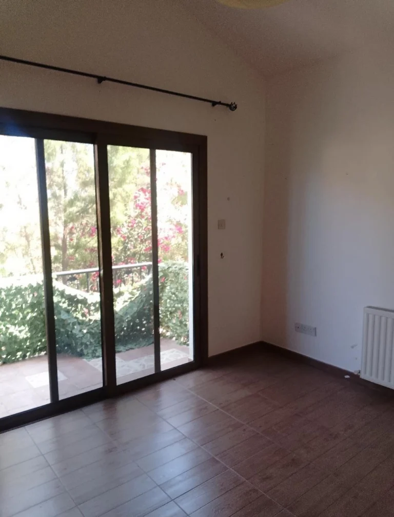 4 Bedroom House for Sale in Mouttagiaka, Limassol District