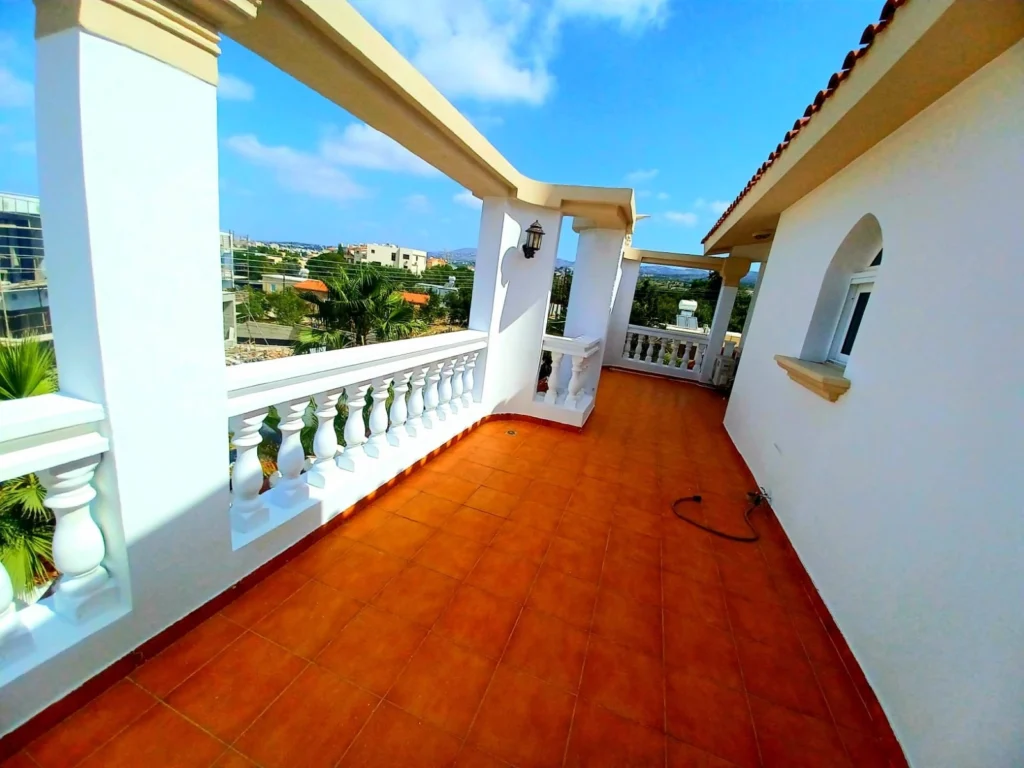 4 Bedroom House for Rent in Konia, Paphos District