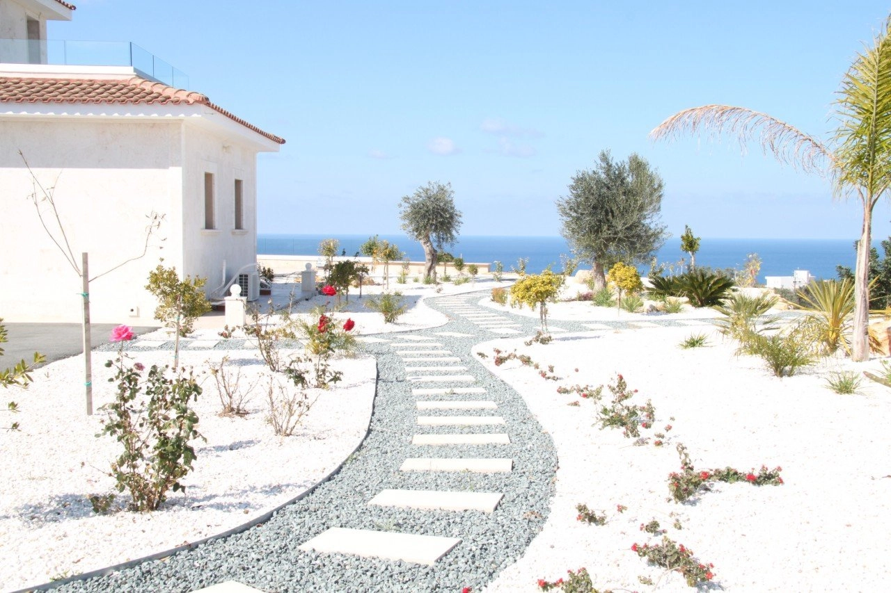 4 Bedroom House for Sale in Saint George, Paphos District