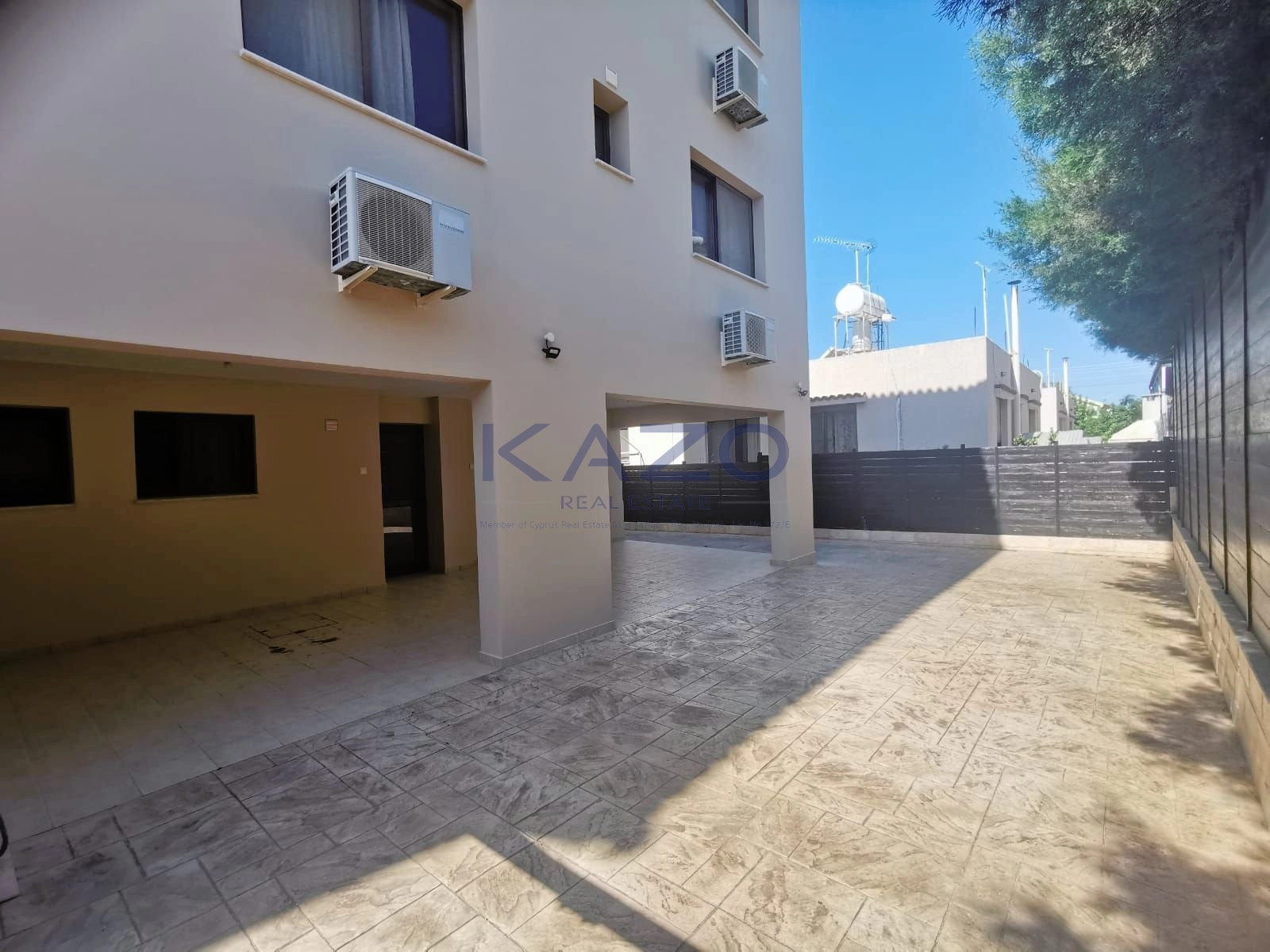 4 Bedroom House for Rent in Kolossi, Limassol District