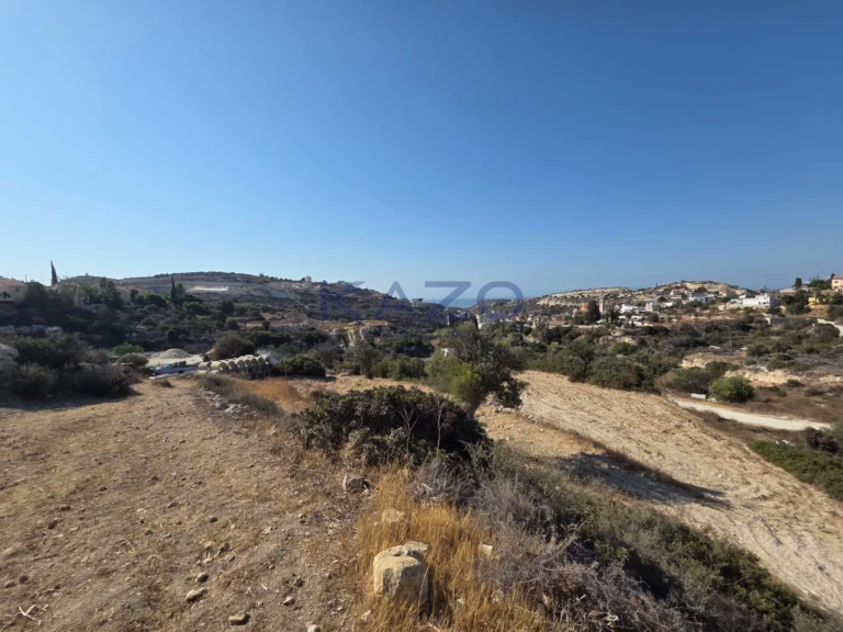 3,595m² Plot for Sale in Agios Tychonas, Limassol District