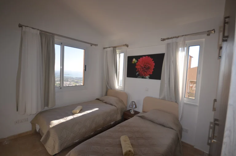 6+ Bedroom House for Sale in Pegeia, Paphos District