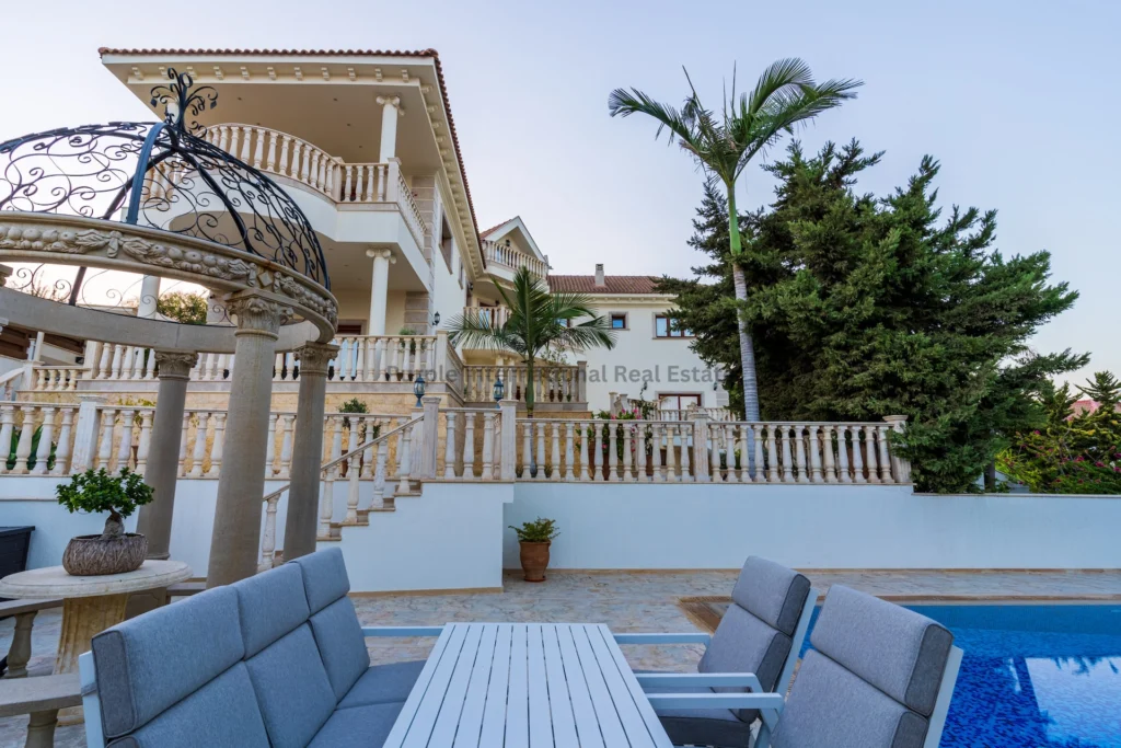 650m² House for Sale in Mouttagiaka, Limassol District
