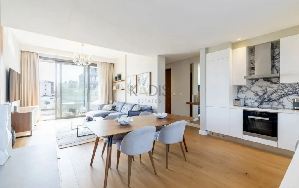 2 Bedroom Apartment for Sale in Agios Tychonas, Limassol District