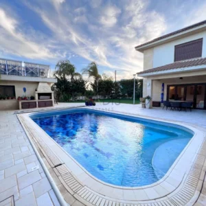 5 Bedroom House for Sale in Engomi, Nicosia District