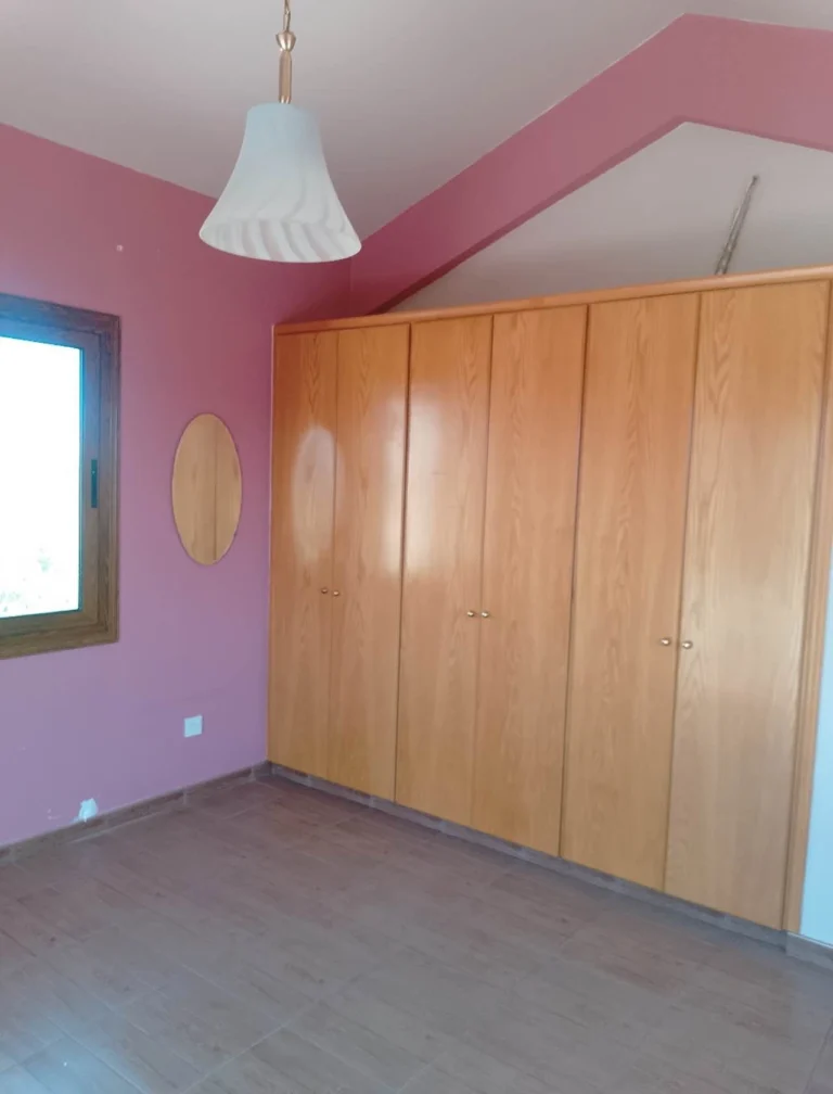 4 Bedroom House for Rent in Mouttagiaka, Limassol District