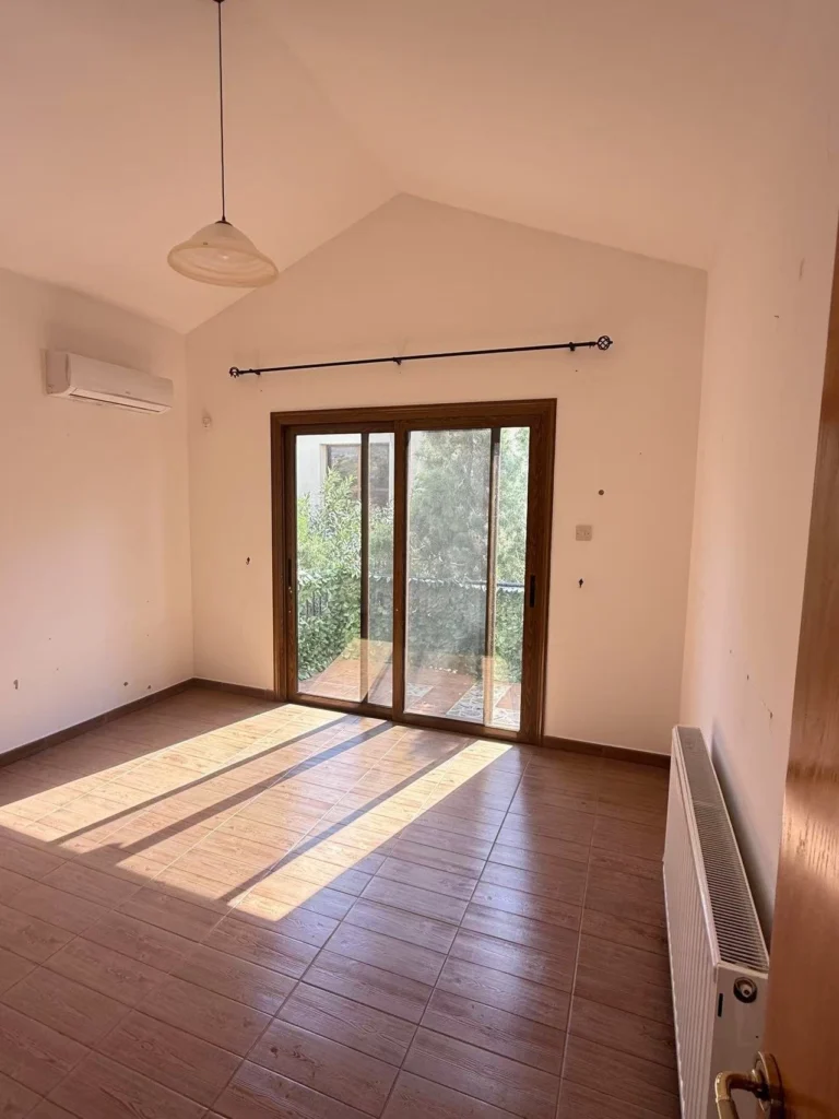 4 Bedroom House for Rent in Mouttagiaka, Limassol District