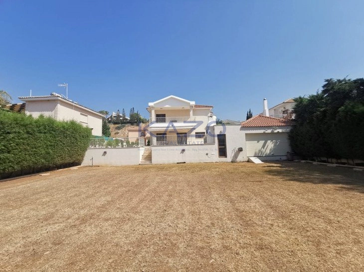 3 Bedroom House for Sale in Agios Tychonas, Limassol District