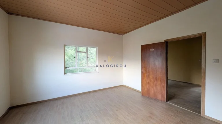 841m² Building for Sale in Pedoulas, Nicosia District