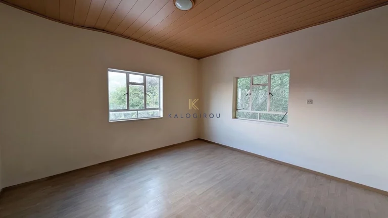 841m² Building for Sale in Pedoulas, Nicosia District