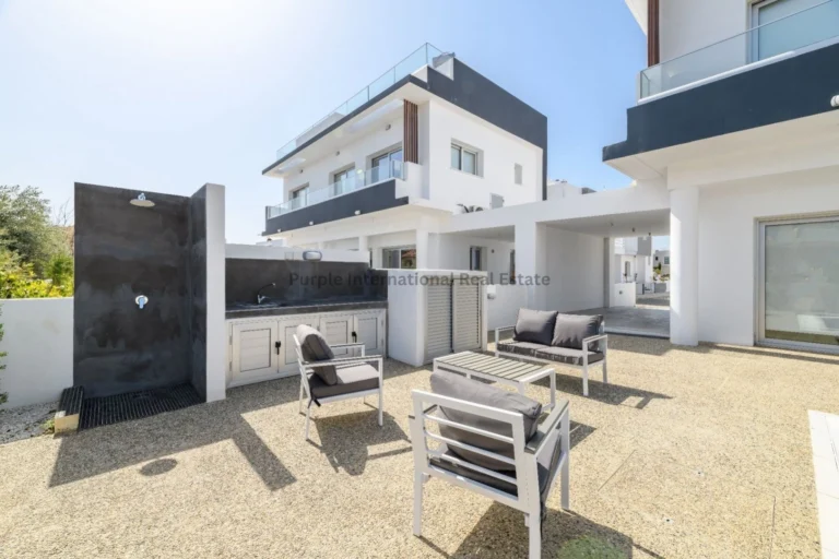 Cheap Houses and Villas for Sale Famagusta up to 1000000 euro