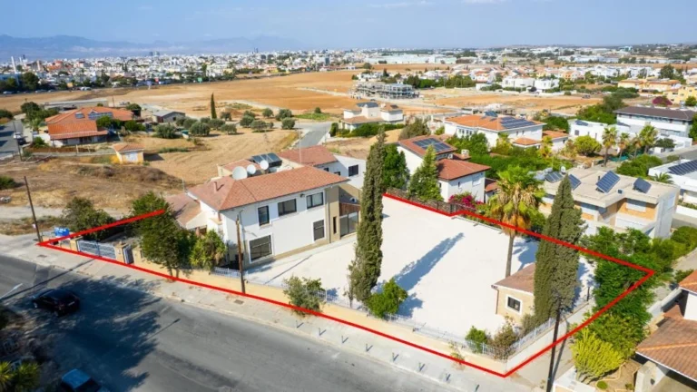 4 Bedroom House for Sale in Strovolos, Nicosia District