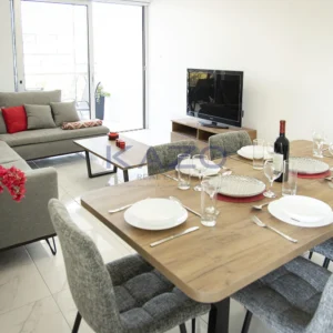 4 Bedroom Apartment for Sale in Larnaca – Chrysopolitissa