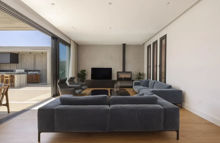 4 Bedroom House for Sale in Agia Marinouda, Paphos District