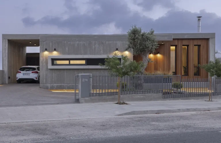 4 Bedroom House for Sale in Agia Marinouda, Paphos District