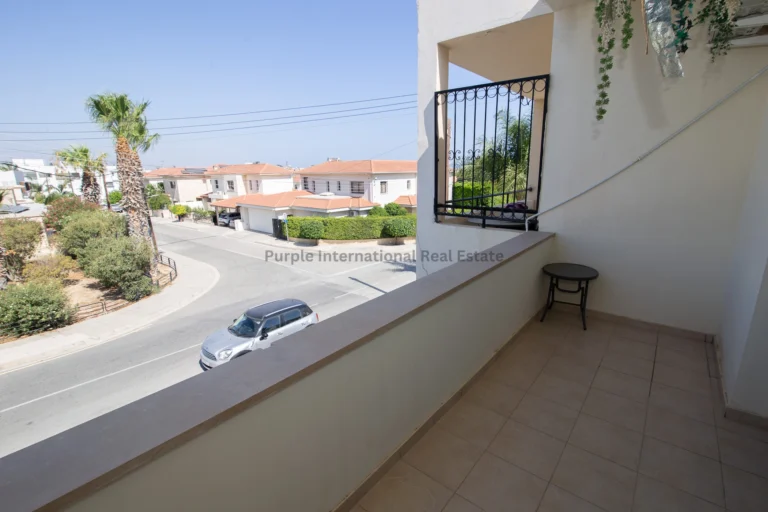 2 Bedroom House for Sale in Oroklini, Larnaca District