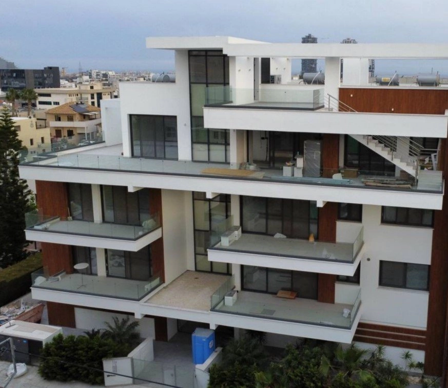 3 Bedroom Apartment for Sale in Potamos Germasogeias, Limassol District