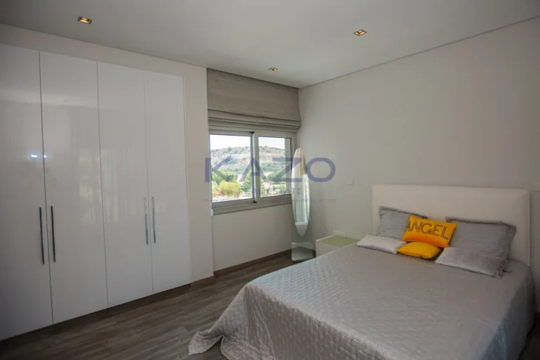 3 Bedroom House for Sale in Agios Tychonas, Limassol District