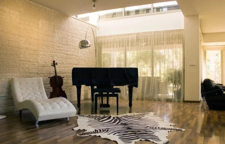 5 Bedroom House for Sale in Germasogeia – Tourist Area, Limassol District