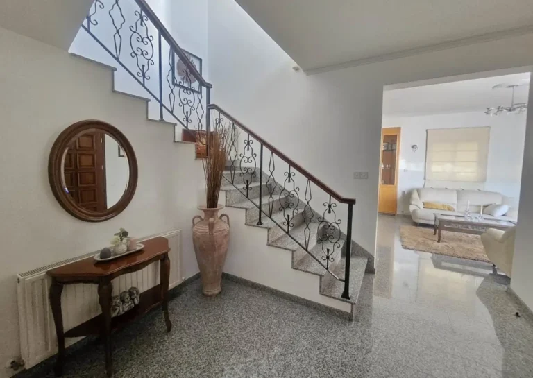 4 Bedroom House for Sale in Ypsonas, Limassol District