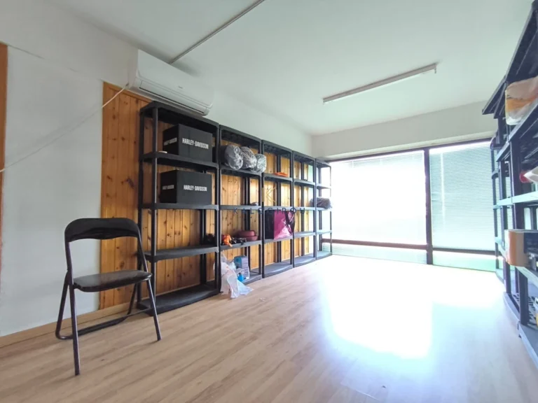 42m² Commercial for Sale in Larnaca District