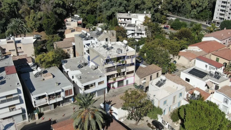 140m² Commercial for Sale in Agioi Omologites, Nicosia District