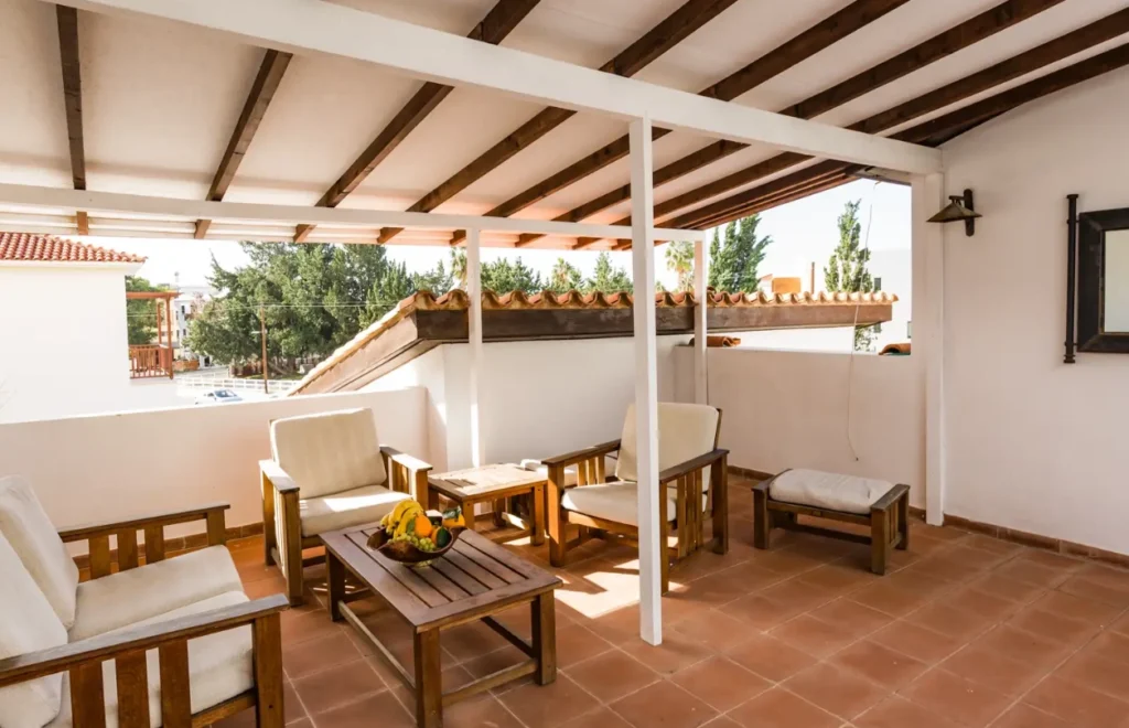 4 Bedroom House for Rent in Kato Paphos