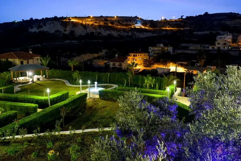 5 Bedroom House for Sale in Agios Tychonas, Limassol District