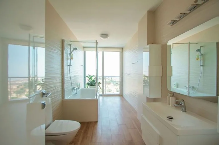 5 Bedroom House for Sale in Armenochori, Limassol District