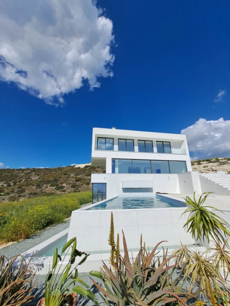 6+ Bedroom House for Sale in Armenochori, Limassol District