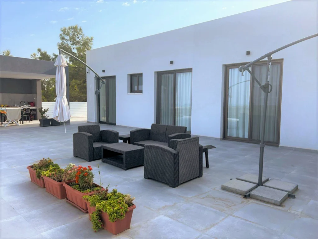 4 Bedroom House for Sale in Agia Paraskevi, Limassol District