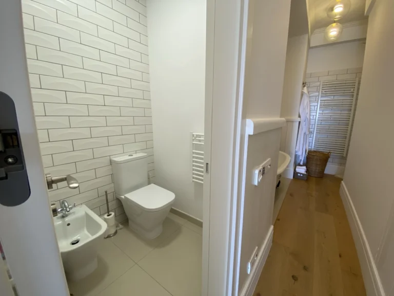 5 Bedroom House for Sale in Amathounta, Pyrgos Sea Front, Limassol District