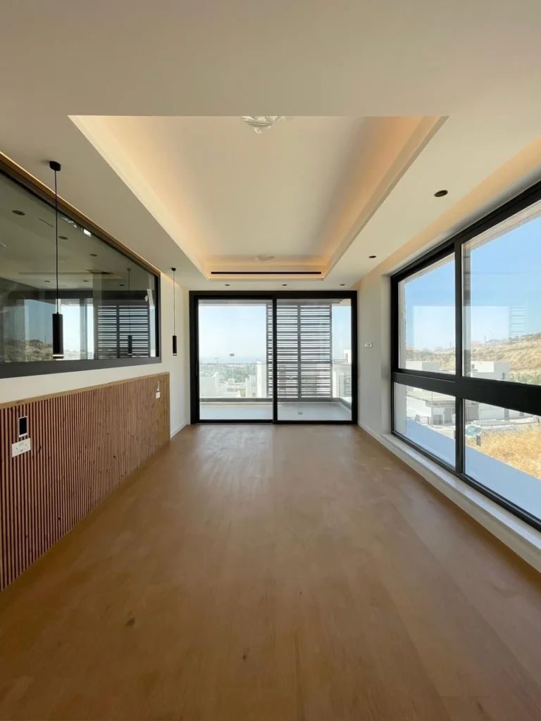 5 Bedroom House for Sale in Limassol – Mesa Geitonia