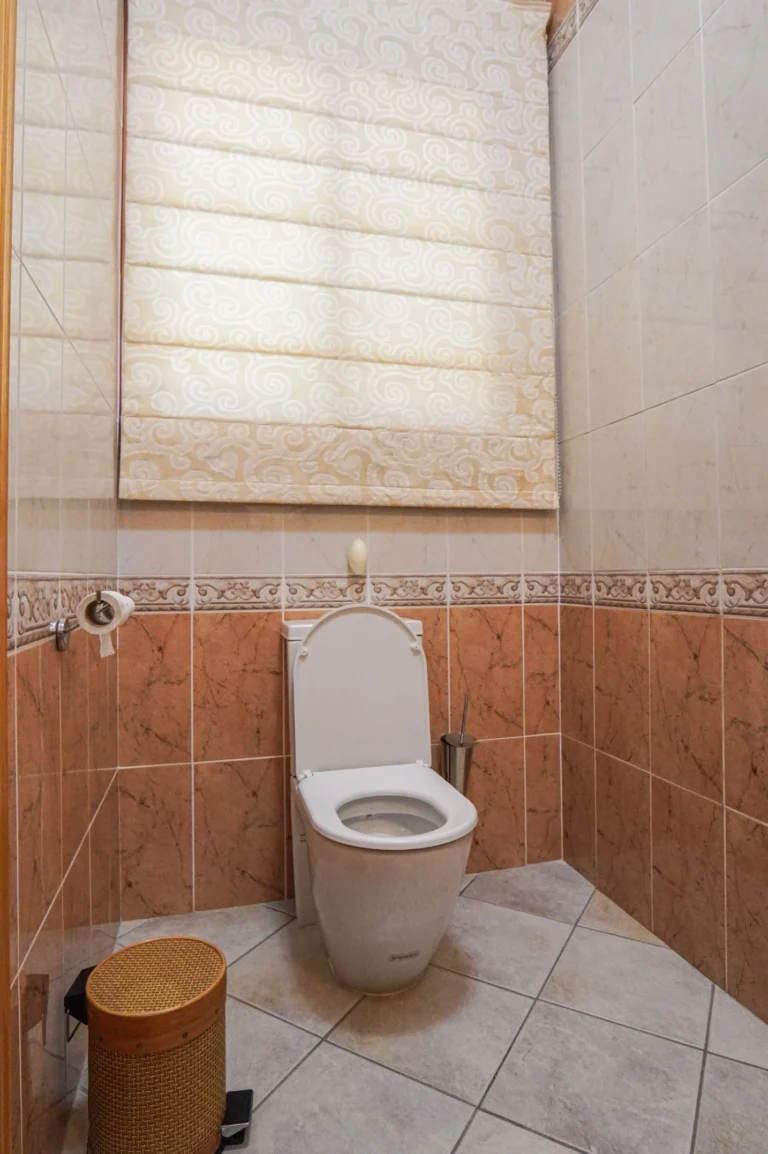 5 Bedroom House for Sale in Alethriko, Larnaca District