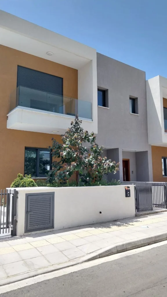 2 Bedroom House for Sale in Potamos Germasogeias, Limassol District