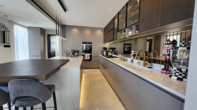 Cheap Houses and Villas for Sale Larnaca up to 1000000 euro