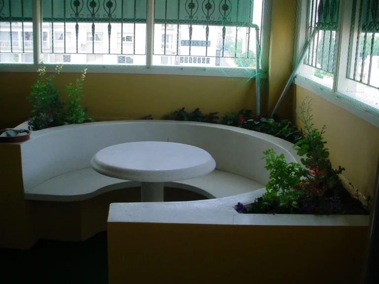 4 Bedroom Apartment for Sale in Agioi Omologites, Nicosia District