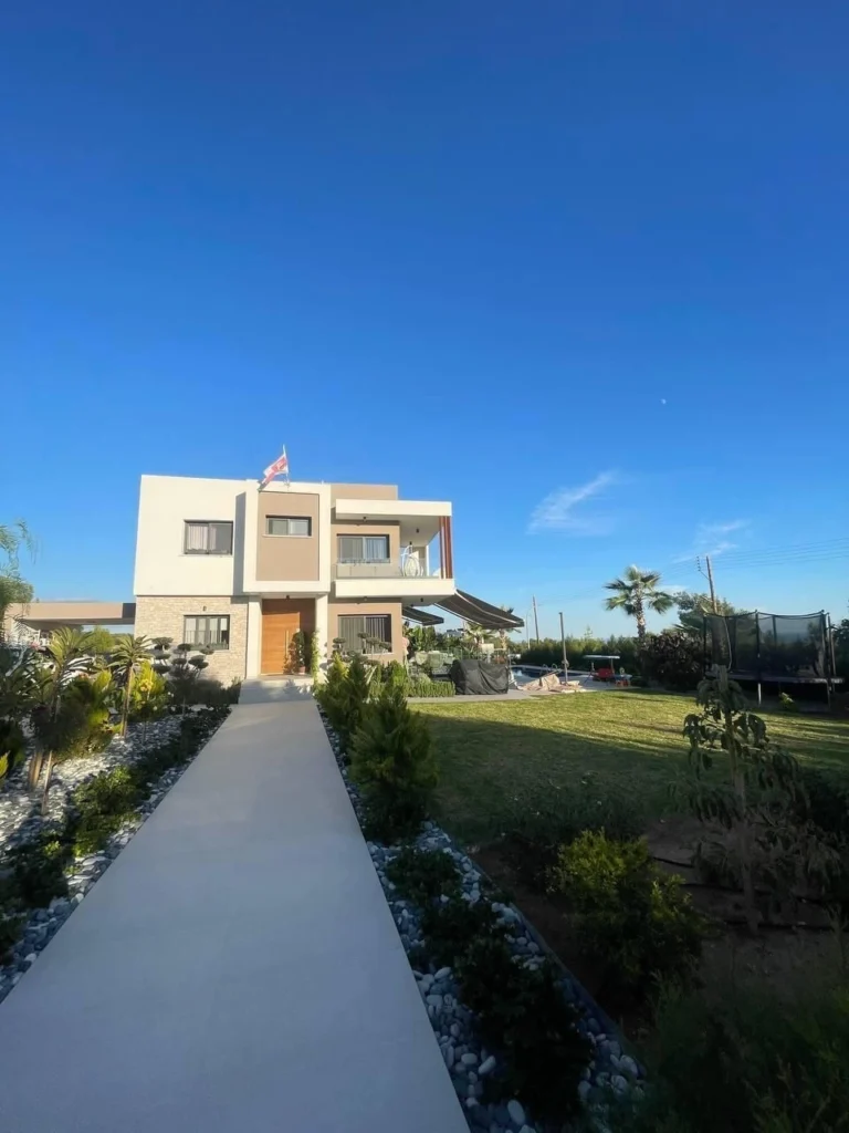 5 Bedroom House for Sale in Souni, Limassol District