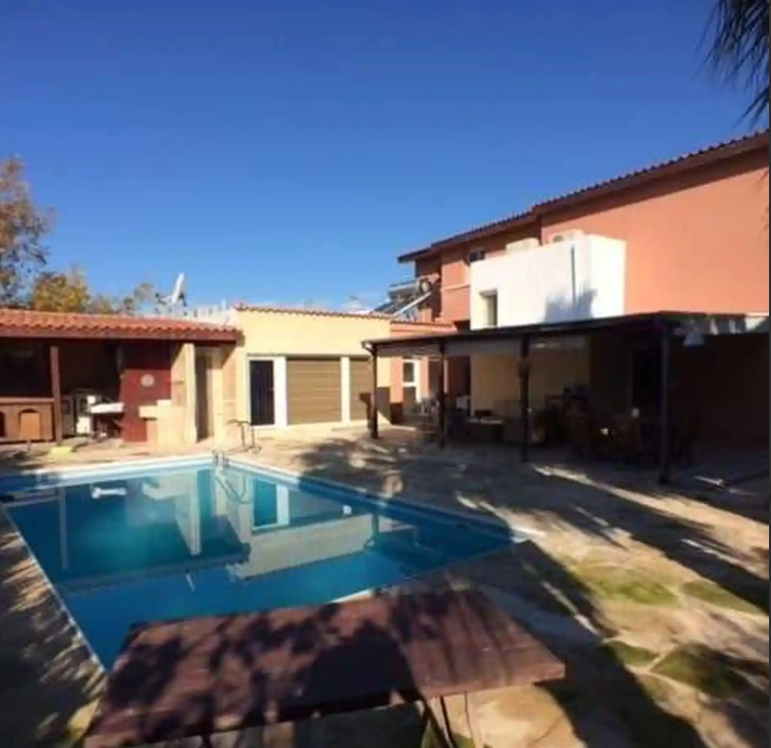 5 Bedroom House for Sale in Amathounta, Pyrgos Sea Front, Limassol District