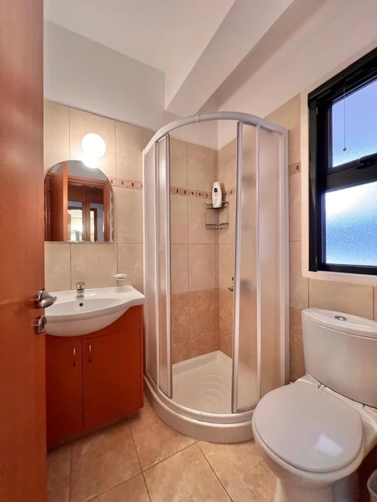 Cheap Houses and Villas for Sale Larnaca up to 800000 euro