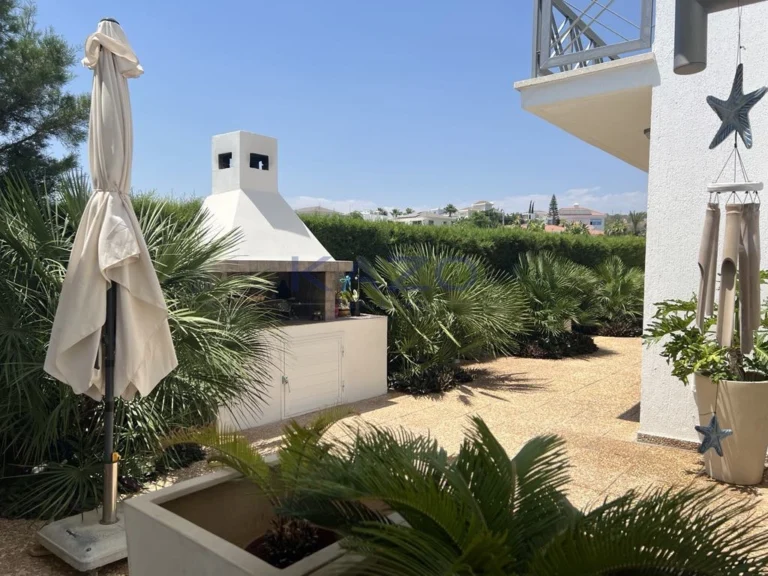 387m² House for Sale in Agios Tychonas, Limassol District