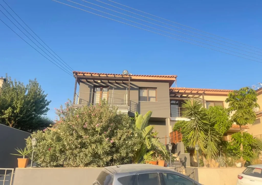 3 Bedroom House for Sale in Erimi, Limassol District