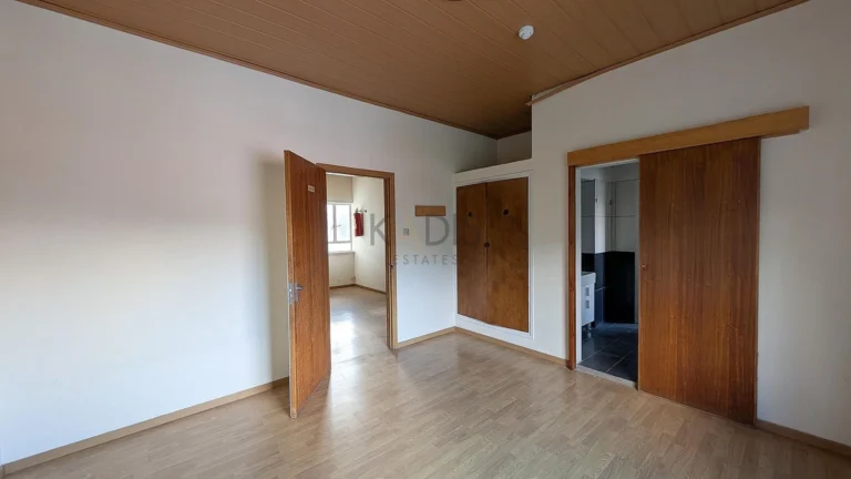 860m² Building for Sale in Pedoulas, Nicosia District