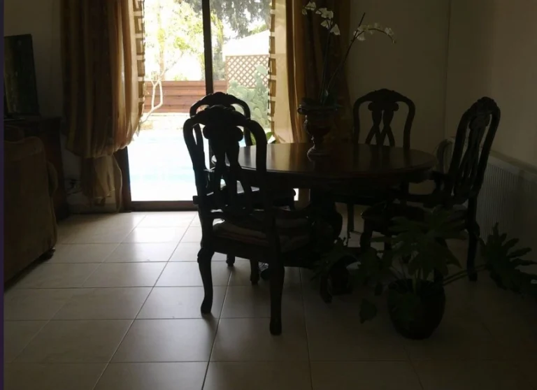 Cheap Houses and Villas for Sale Limassol up to 600000 euro