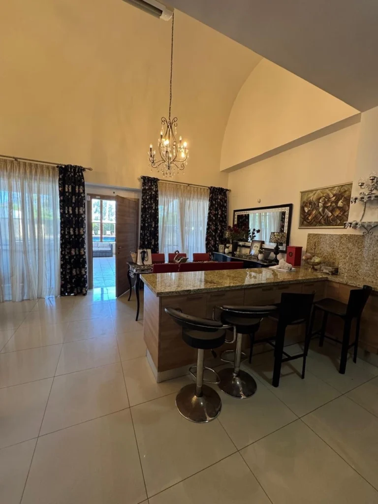 6+ Bedroom Apartment for Sale in Limassol District
