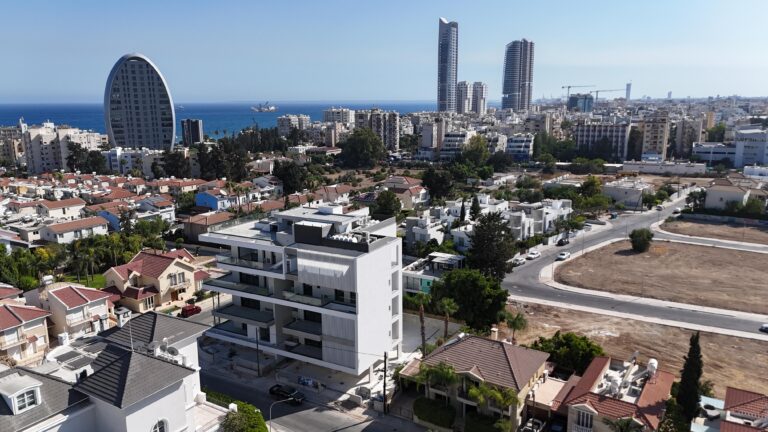 5 Bedroom Apartment for Sale in Agios Tychonas, Limassol District