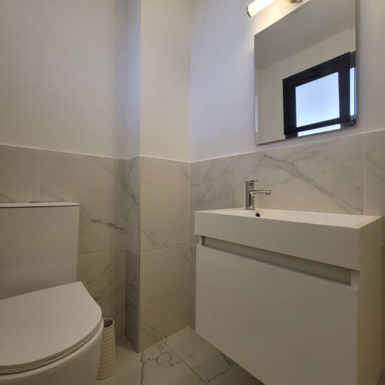 2 Bedroom Apartment for Sale in Kato Paphos