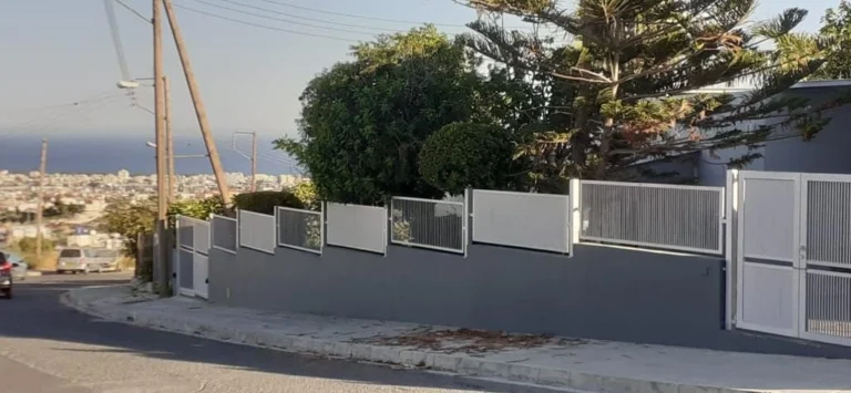 4 Bedroom House for Sale in Limassol – Agios Athanasios